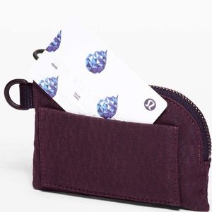 Lululemon Test of Time Card Holder